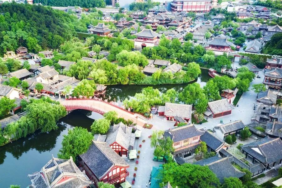 横店影视城-清明上河图景区