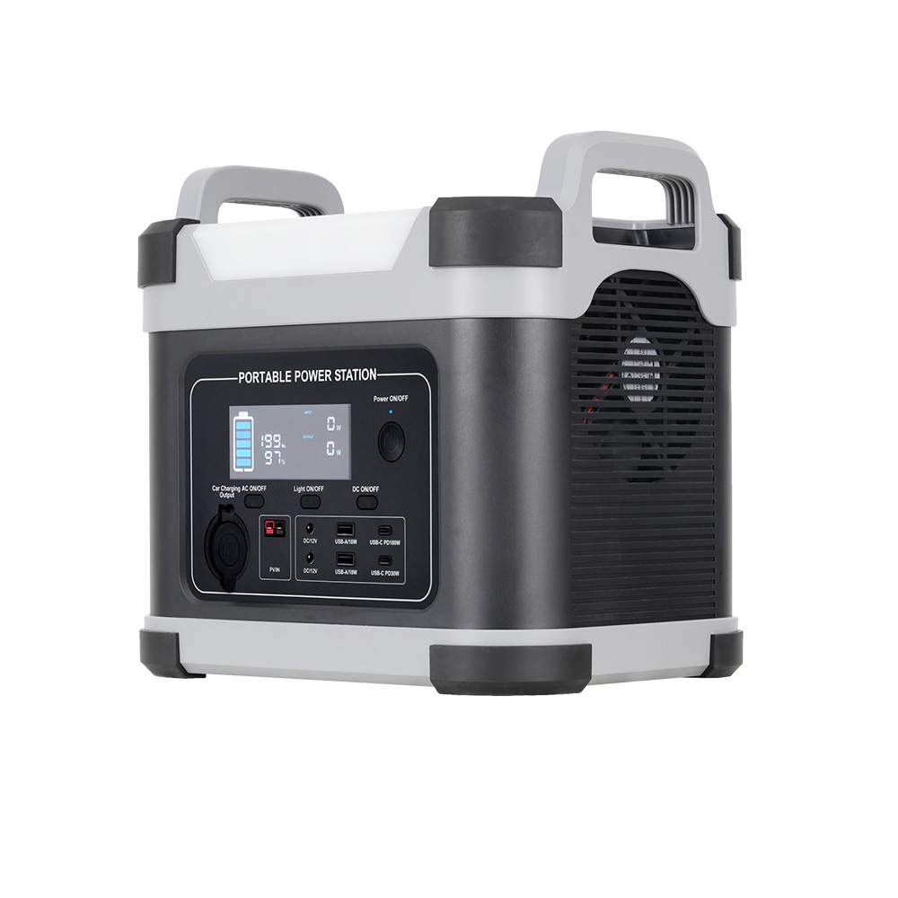 音王移动电源PB-1500F侧面