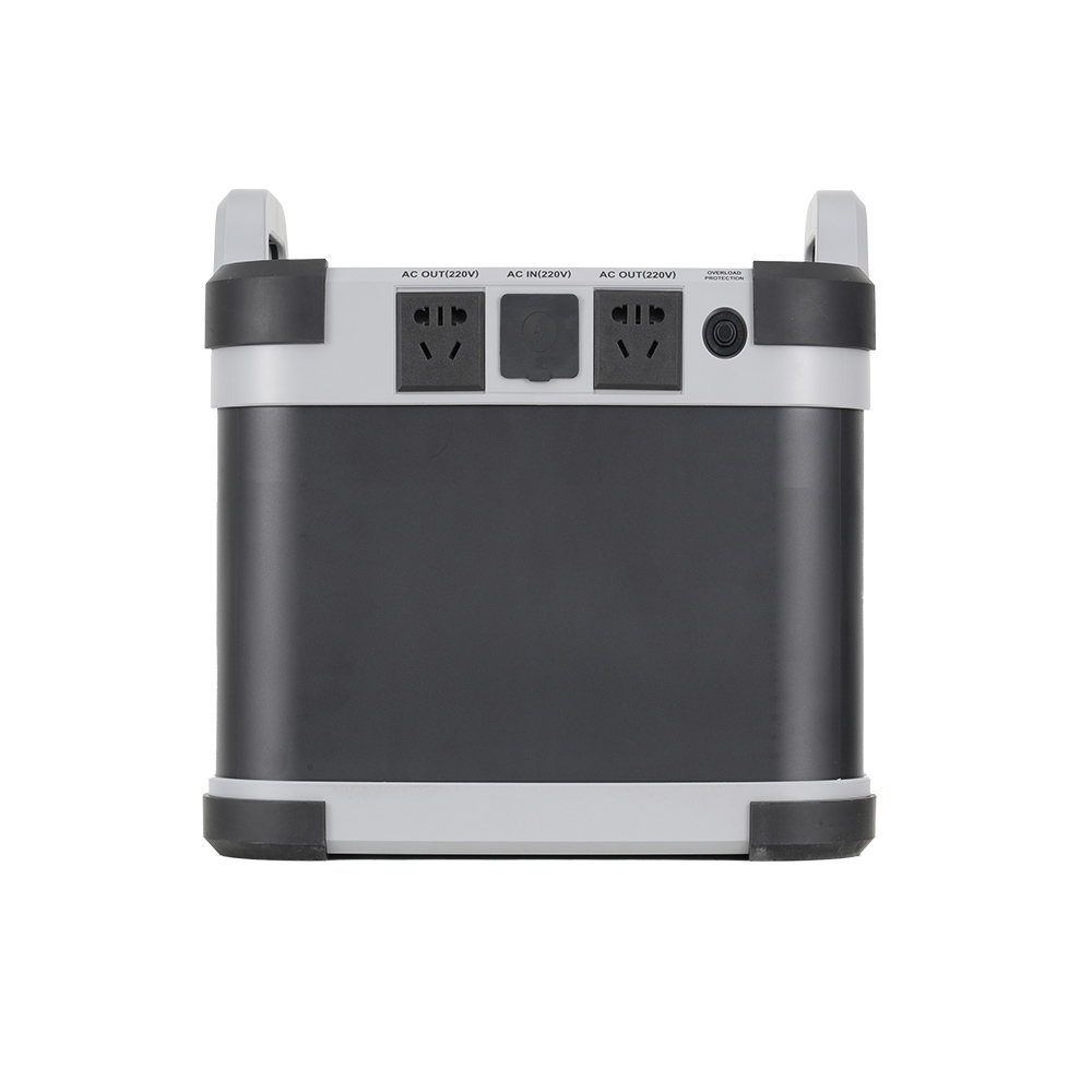 音王移动电源PB-2000F背面